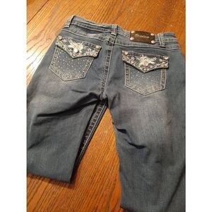 6 Waist 28" ViVi Diva Embellished Mid Rise Distressed Destroyed Denim Blue Jeans